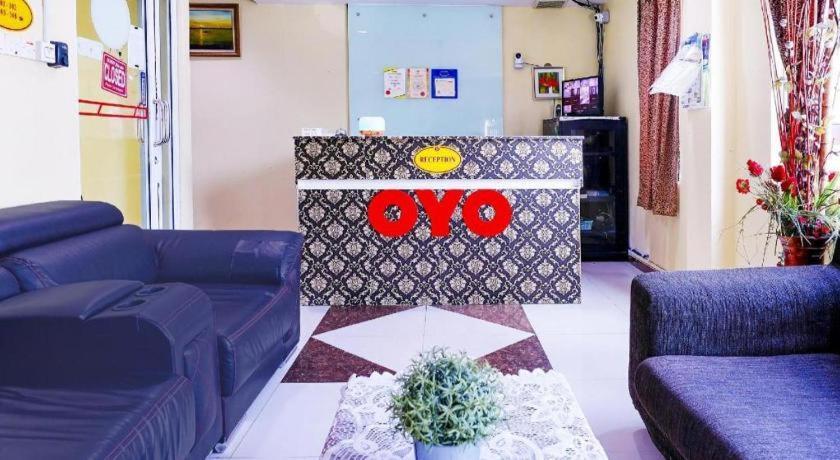 Oyo 90486 New Station Hotel Klang Exteriör bild